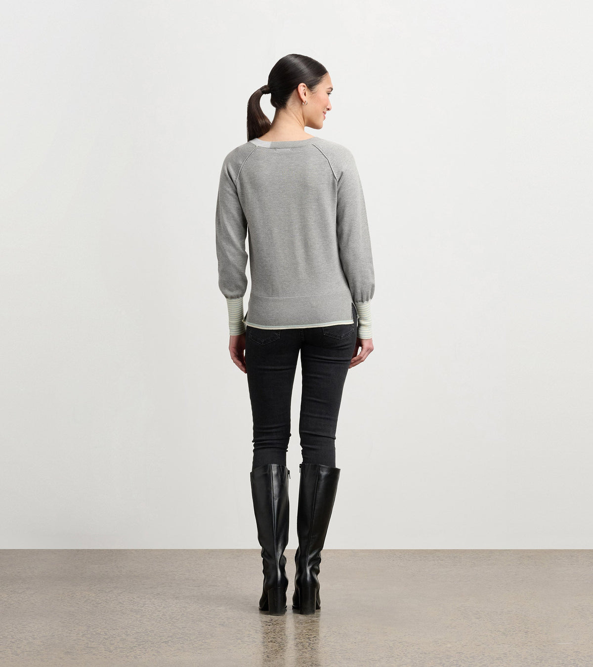 Cary V-Neck Sweater - Charcoal Melange - Hatley Women