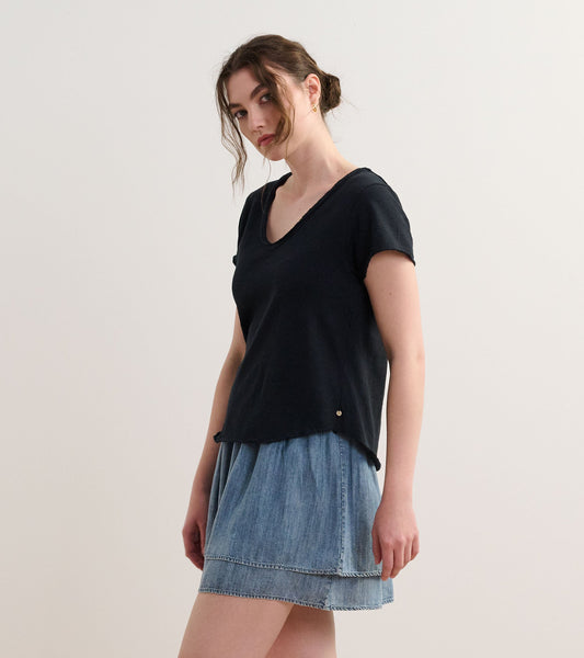 Sadie V-Neck Tee - Black - Hatley Women