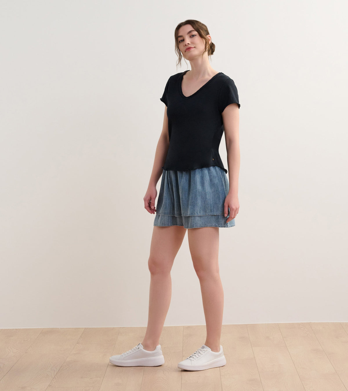 Sadie V-Neck Tee - Black - Hatley Women