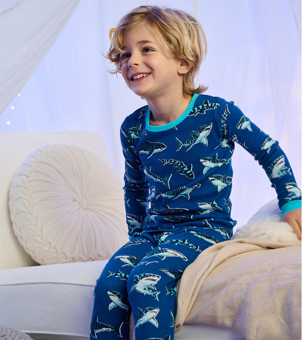 Boys Patterned Sharks Cotton Pajama Set - Hatley Boys